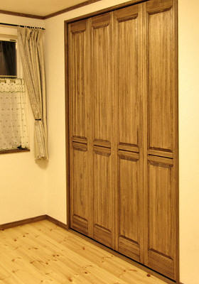 T邸寝室クローゼット extkh004