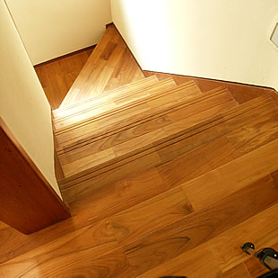 Ｉ邸チーク階段 exsik004
